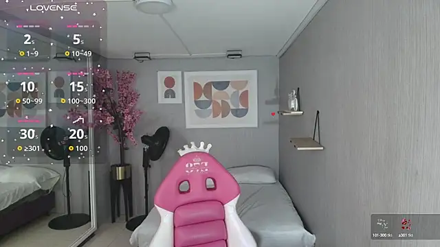 Snapshot of Adriana_miller chatting on September 12, 2:02 pm Adriana miller online show from September 12, 2:02 pm