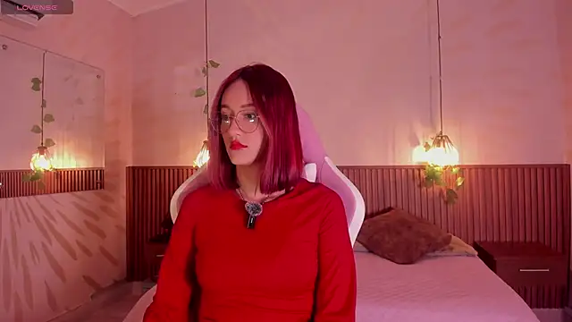 daphne courtis online show from February 6, 3:21 am