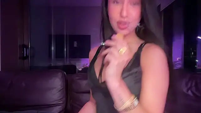 shy Colette online show from October 5, 4:23 pm