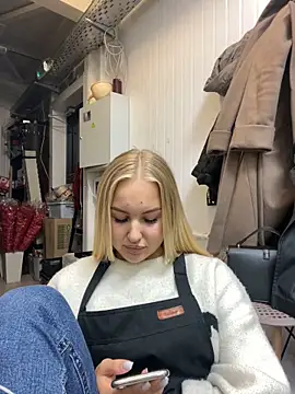 CandyVice online show from September 24, 4:50 pm