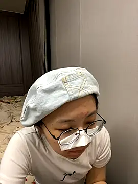 Snapshot of haiyan125216 chatting on October 4, 12:00 pm haiyan125216 online show from October 4, 12:00 pm