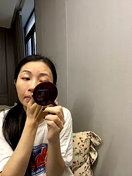 Snapshot of haiyan125216 chatting on October 11, 9:14 am haiyan125216 online show from October 11, 9:14 am