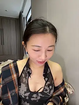 haiyan125216 online show from December 20, 8:07 am