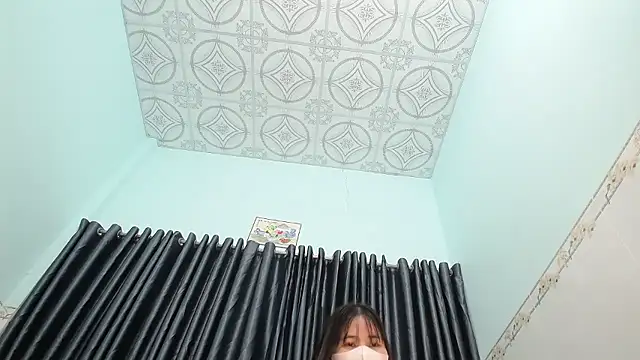 Snapshot of Grass_99 chatting on October 18, 10:51 am Grass 99 online show from October 18, 10:51 am