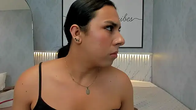 Snapshot of Ximenahott_ chatting on September 18, 2:48 pm Ximenahott online show from September 18, 2:48 pm