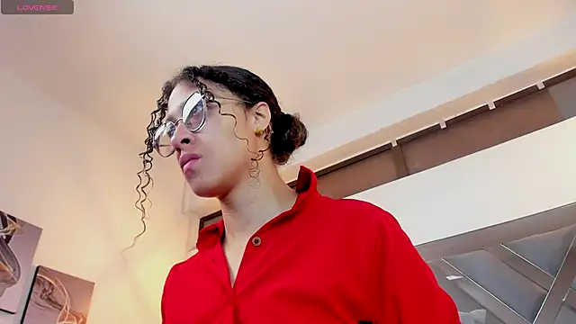 Snapshot of Hanna_Cornee_ chatting on September 17, 1:53 pm Hanna Cornee online show from September 17, 1:53 pm