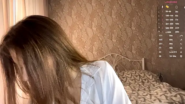 miainheat online show from October 14, 9:01 am