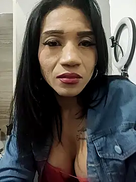 Kellye hotTs online show from October 19, 7:32 am