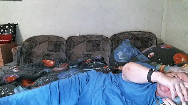 Snapshot of Lana555 chatting on October 6, 7:40 pm Lana555 online show from October 6, 7:40 pm