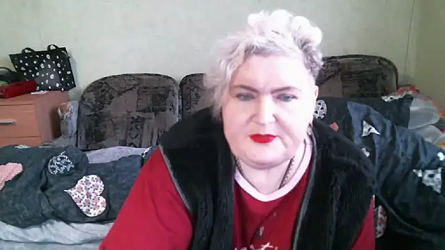 Snapshot of Lana555 chatting on October 22, 12:43 pm Lana555 online show from October 22, 12:43 pm