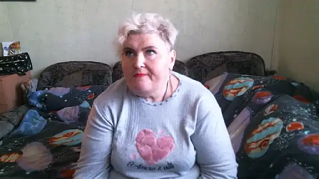 Snapshot of Lana555 chatting on September 29, 11:37 am Lana555 online show from September 29, 11:37 am