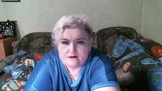 Snapshot of Lana555 chatting on October 4, 6:23 pm Lana555 online show from October 4, 6:23 pm