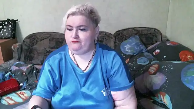 Snapshot of Lana555 chatting on October 5, 7:30 pm Lana555 online show from October 5, 7:30 pm