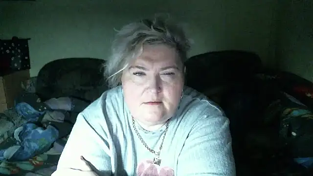 Snapshot of Lana555 chatting on October 14, 11:51 pm Lana555 online show from October 14, 11:51 pm