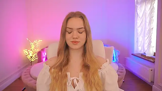 CelesteNoir online show from February 23, 7:52 am