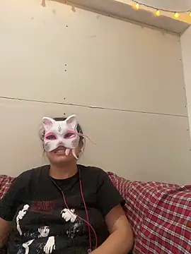 Lucy YupiSweet online show from March 11, 7:45 am