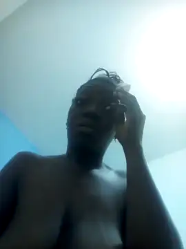 Aurora-Queen online show from October 30, 5:10 am