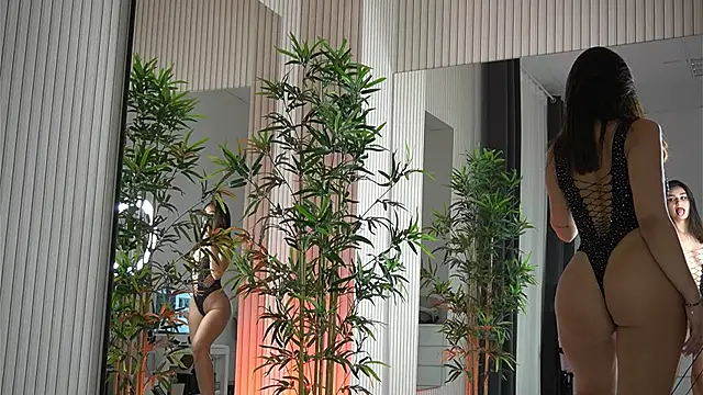 Snapshot of EmmaBlanco chatting on September 26, 7:55 pm EmmaBlanco online show from September 26, 7:55 pm