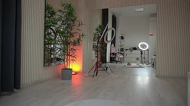 Snapshot of EmmaBlanco chatting on September 29, 7:19 pm EmmaBlanco online show from September 29, 7:19 pm