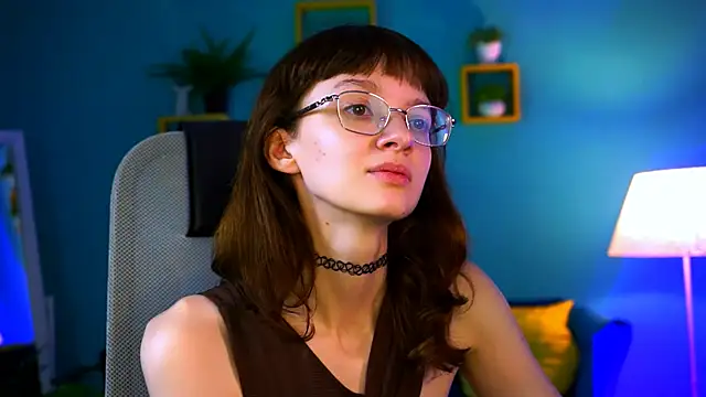 MollyJiggles online show from September 16, 1:41 pm
