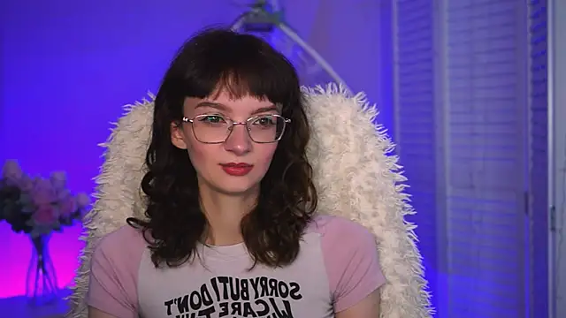 MollyJiggles online show from September 20, 12:25 pm