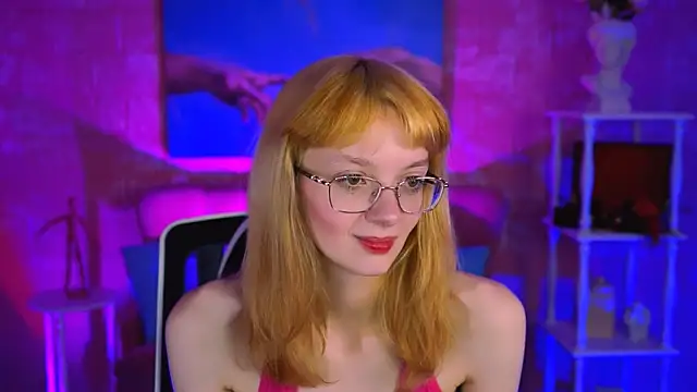 MollyJiggles online show from October 15, 12:52 pm