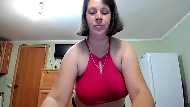 KATTYWARM  online show from October 16, 9:39 pm