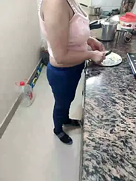 Pihu Chopra online show from December 16, 4:40 am