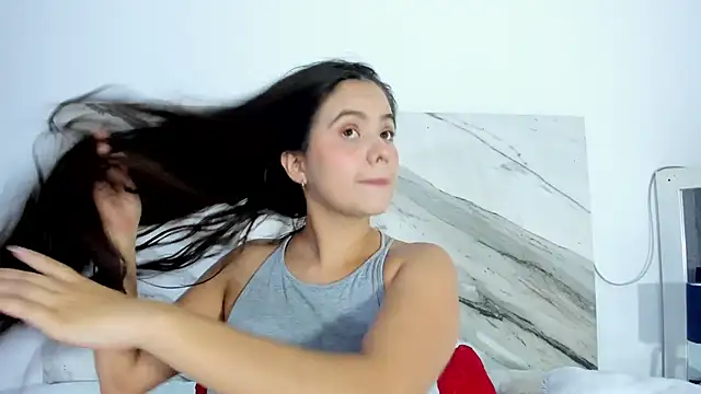 Snapshot of thamiina_ chatting on September 24, 7:02 pm thamiina online show from September 24, 7:02 pm