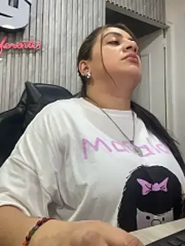 megvibes online show from October 17, 4:43 pm