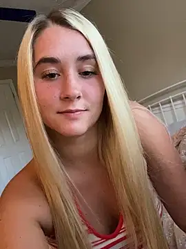 Kaylayoung12 online show from September 15, 11:12 pm