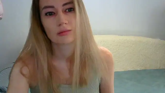 Snapshot of JessFoxxx chatting on October 23, 4:07 am JessFoxxx online show from October 23, 4:07 am