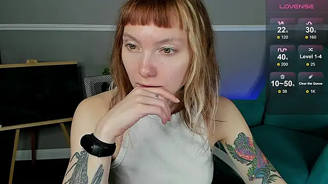 Snapshot of tattoo_art_baby chatting on September 13, 1:46 am tattoo art baby online show from September 13, 1:46 am