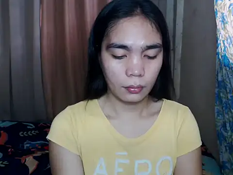 Snapshot of Simple_Martina chatting on October 20, 2:36 am Simple Martina online show from October 20, 2:36 am