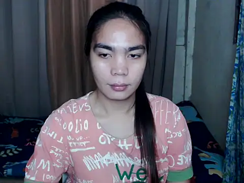 Snapshot of Simple_Martina chatting on October 26, 2:18 am Simple Martina online show from October 26, 2:18 am