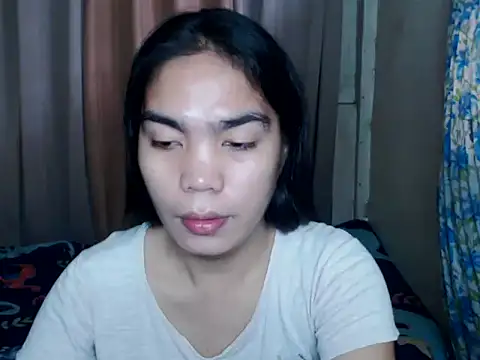 Snapshot of Simple_Martina chatting on October 21, 2:37 am Simple Martina online show from October 21, 2:37 am