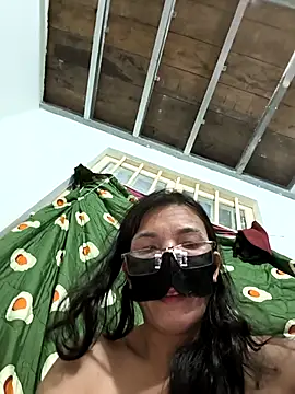 Snapshot of Tina_2pp chatting on October 25, 12:07 am Tina 2pp online show from October 25, 12:07 am