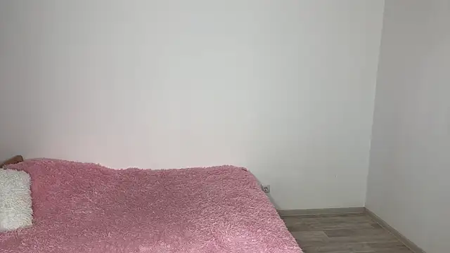 Rebel Angel  online show from September 24, 5:50 am