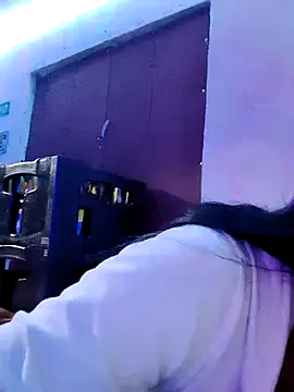 lunna 07 online show from October 12, 11:51 pm