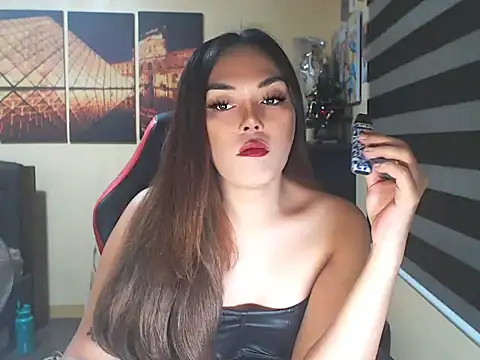 amorPOWERS21X online show from November 6, 12:22 pm