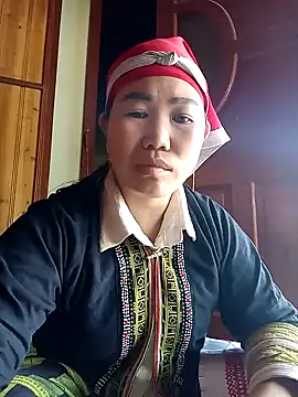 Snapshot of jienrrr chatting on October 10, 12:37 am jienrrr online show from October 10, 12:37 am