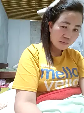 Snapshot of jienrrr chatting on October 30, 12:13 am jienrrr online show from October 30, 12:13 am