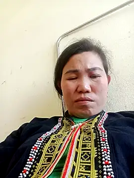 jienrrr online show from November 7, 6:41 am