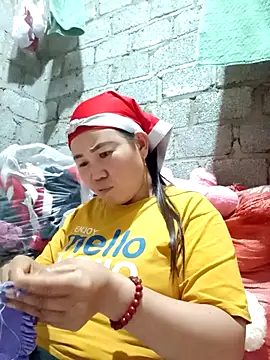 Snapshot of jienrrr chatting on October 4, 2:22 pm jienrrr online show from October 4, 2:22 pm