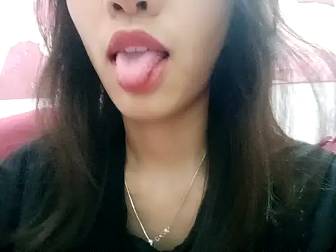 Snapshot of Sully990 chatting on October 21, 6:28 am Sully990 online show from October 21, 6:28 am