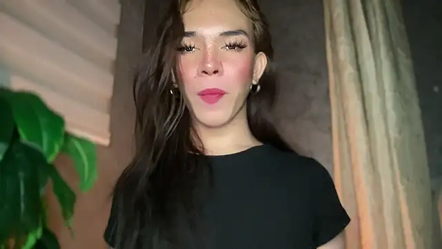 Misselliefayexxx online show from October 2, 9:31 pm