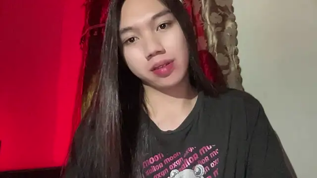 Snapshot of kat_mire chatting on September 16, 5:43 pm kat mire online show from September 16, 5:43 pm