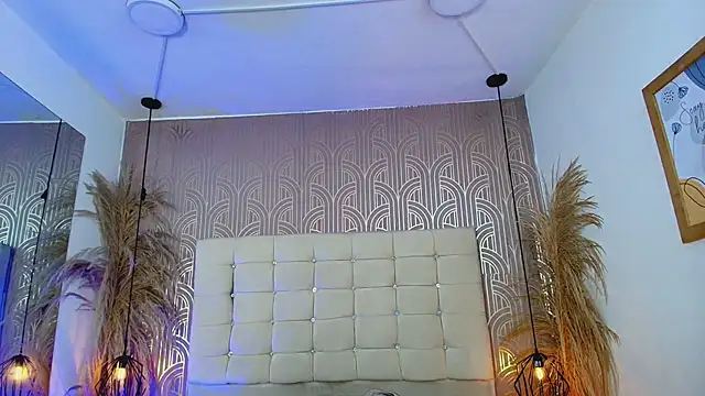 FGLuna online show from March 2, 2:02 pm