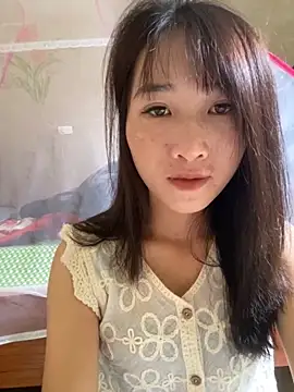 Snapshot of oneyou_400 chatting on October 4, 4:07 am oneyou 400 online show from October 4, 4:07 am