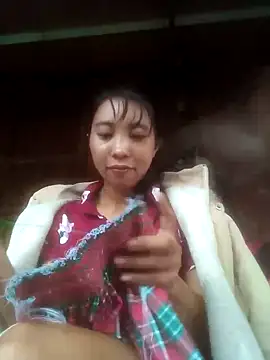 Snapshot of emaame68 chatting on September 25, 2:32 am emaame68 online show from September 25, 2:32 am